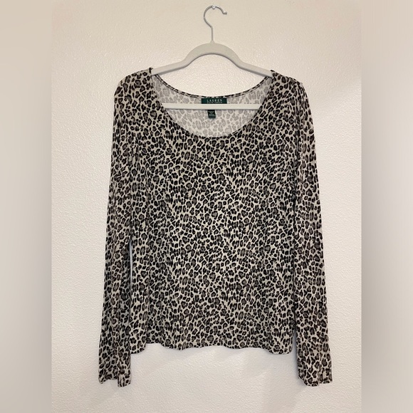 Ralph Lauren Tops - Ralph Lauren Women’s Vintage Leopard Print Long Sleeve Rayon Top Size L